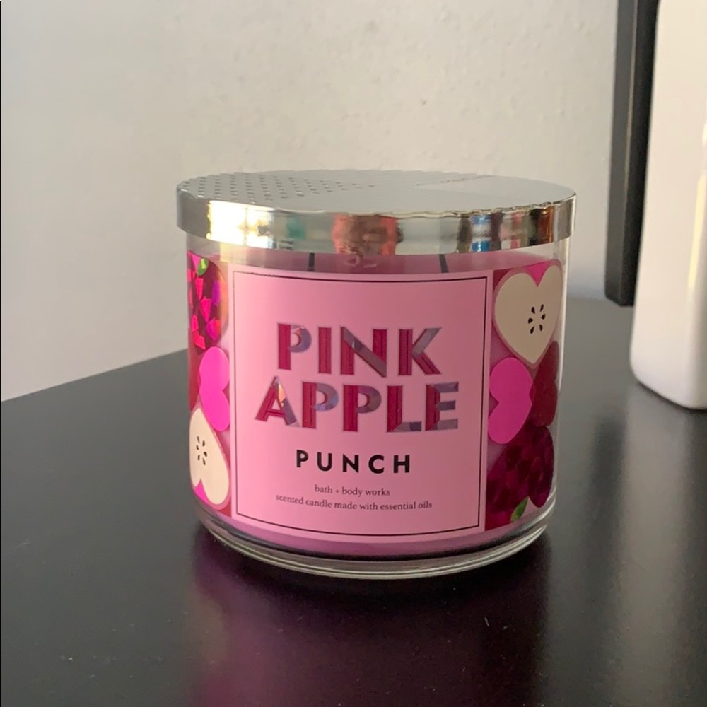 Bath & Body Works Pink Apple Punch Candle